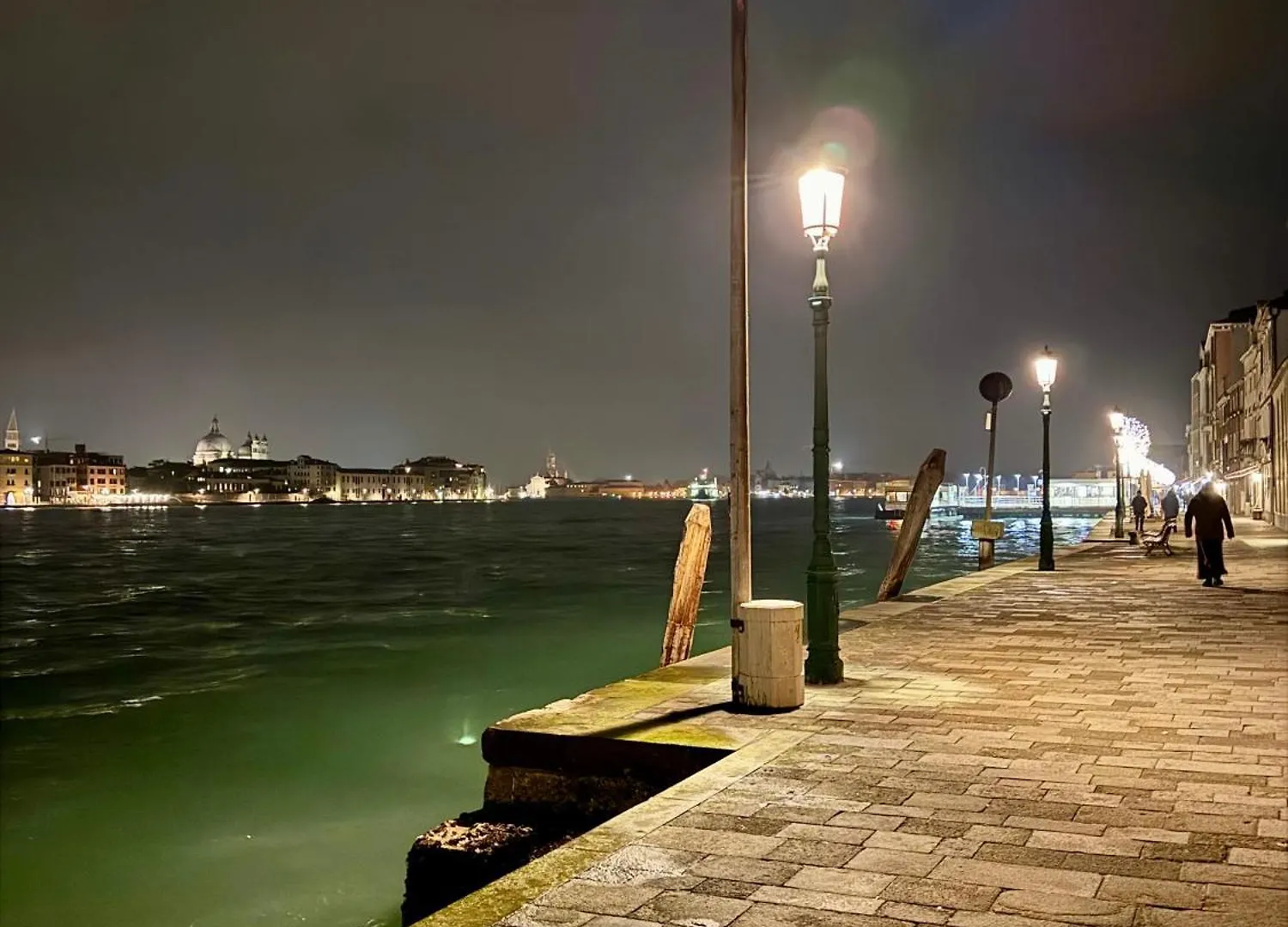 شقة Grandma Mary Appartamento Nel Verde Con Ascensore Balcone Ac Internet Veloce Giudecca Venezia