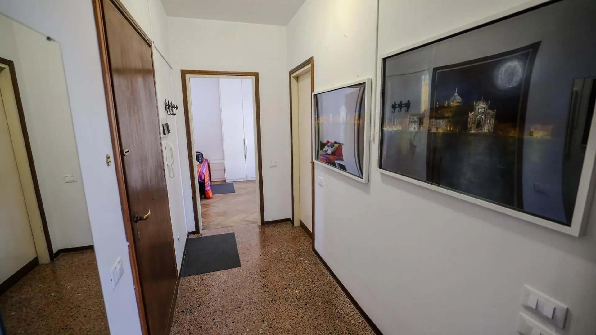 Grandma Mary Appartamento Nel Verde Con Ascensore Balcone Ac Internet Veloce Giudecca Venezia 0*,  Italia